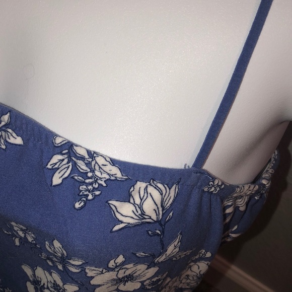 DONATED! Floral tank top - Picture 4 of 8